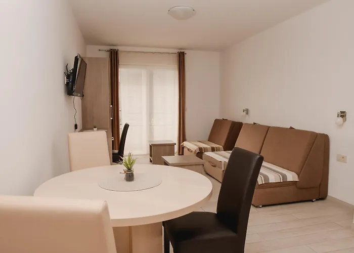 Apartman Maslina Drvenik