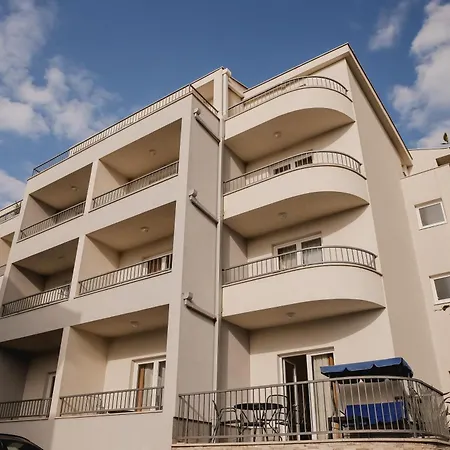 Maslina Apartment